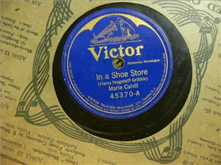 small_victor 45370 a.webp